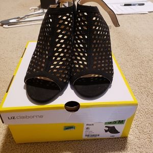 Liz Claiborne Gemma Size 5.5 M